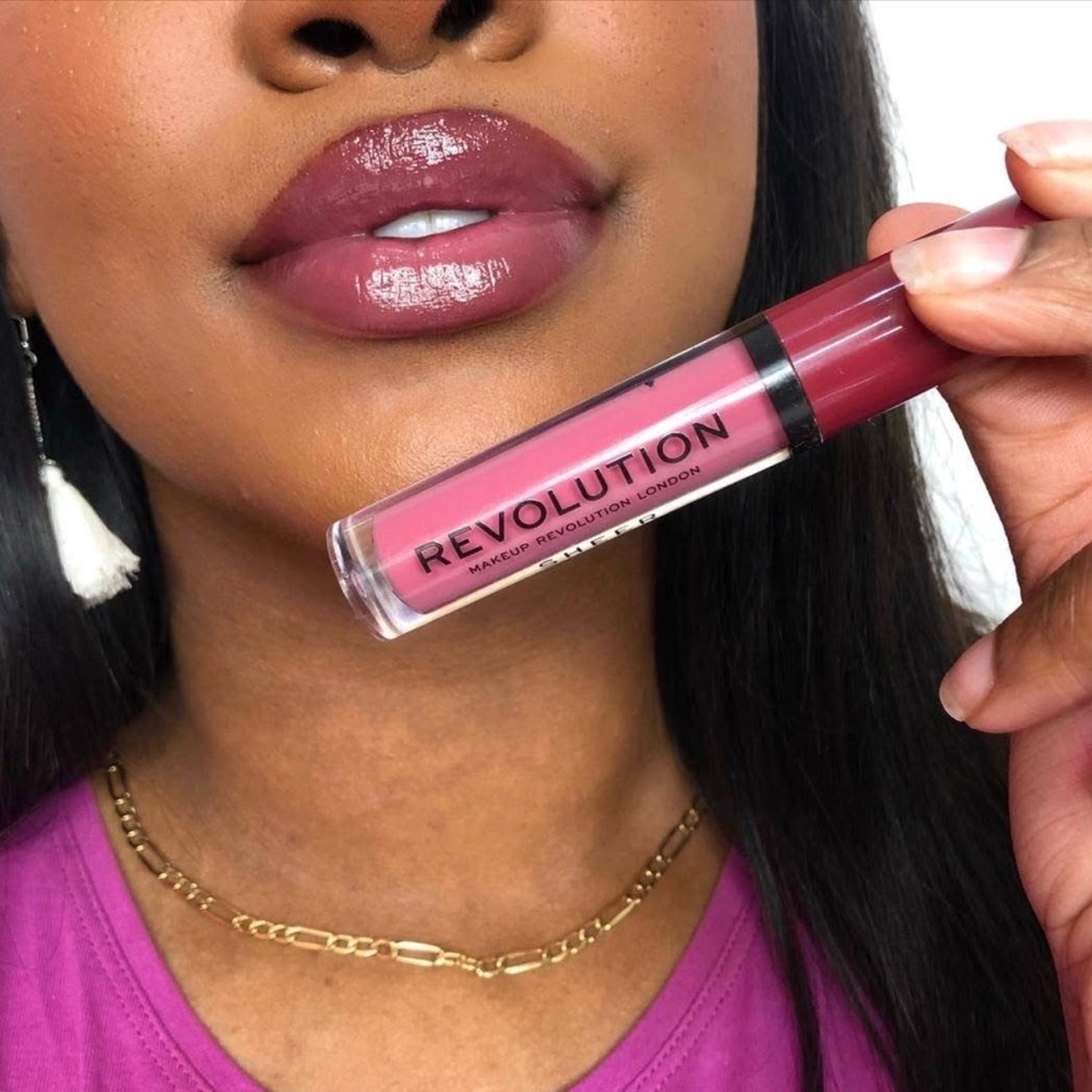 Revolution Sheer‎ Lip Gloss – Dollhouse 116 (Sealed) 💄✨